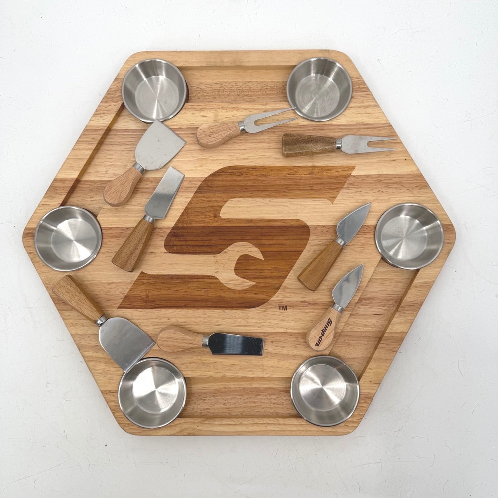 Snap-on Charcuterie Board Set 18.5in Brown Wood Hexagon Tray New Without Box